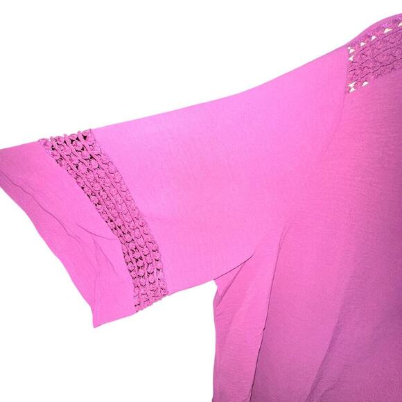 Plus Size 18 - 20 • 2x • BloomChic • mauve  Gathered Lace Patchwork Blouse - Picture 14 of 14